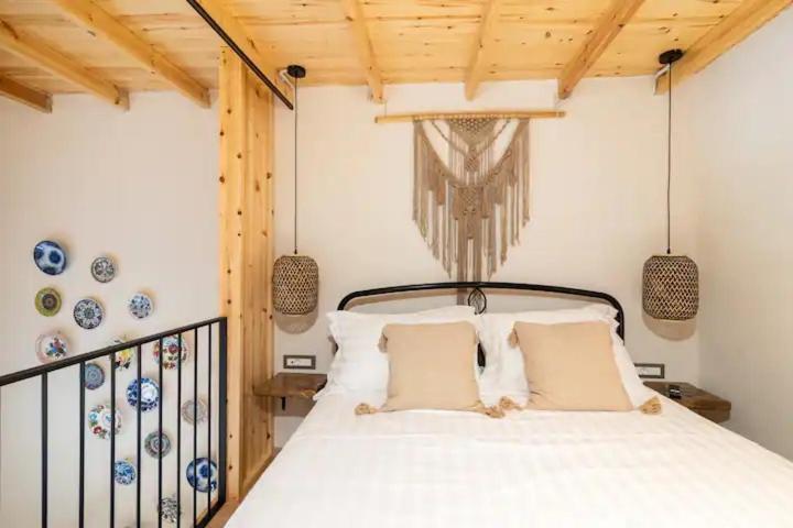 Kyrangelo Traditional House With Outdoor Jacuzzi Koskinou  외부 사진